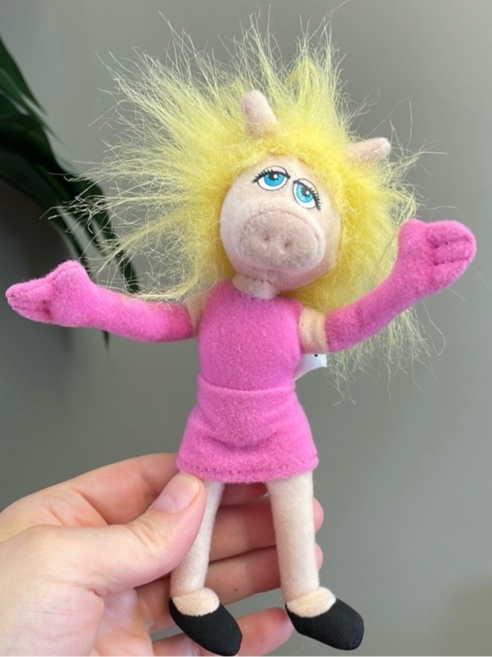 THE MUPPETS - MISS PIGGY VINTAGE TOY - UK McDONALD’S COLLECTIBLE 2002